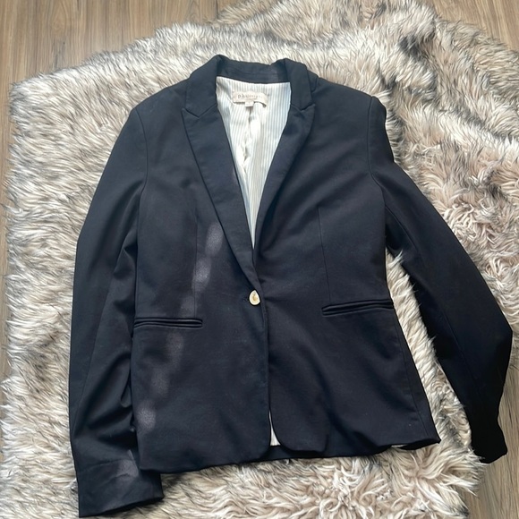 Blazer - Picture 1 of 4